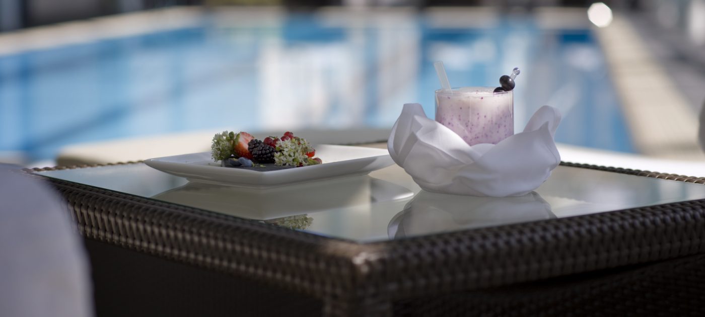 Castlemartyr-Pool-Food-Detail-1400x630